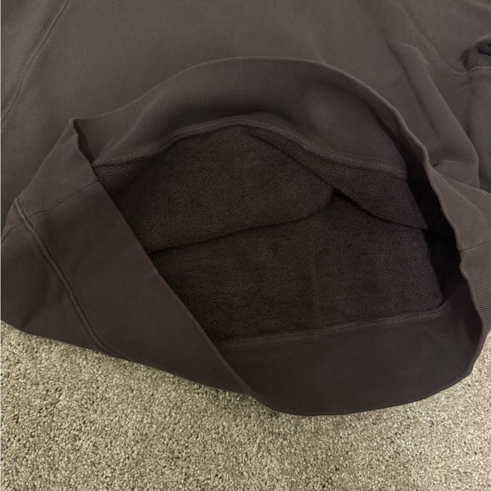 SKIMS Cozy Fleece Crewneck – XS | Dark Brown - Picture 4 of 4